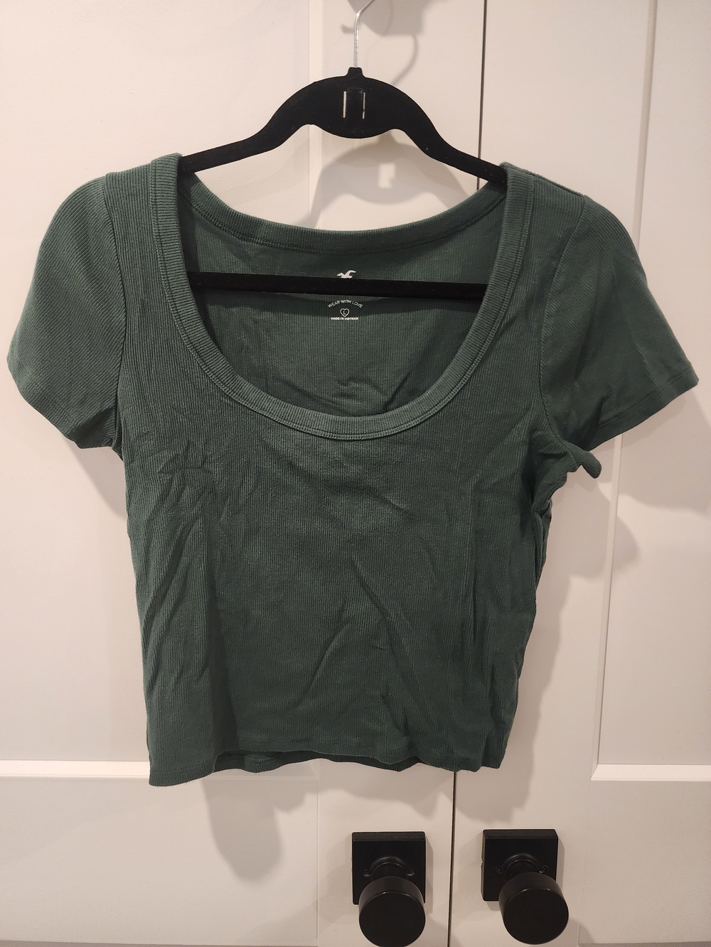 Hollister Olive Green Scoop Neck Short Sleeve Tee